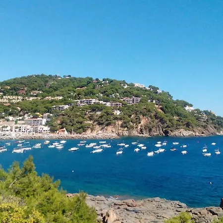 Sleeps 8 * Llafranc