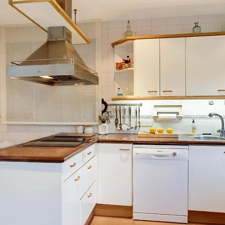 Sleeps 8 Llafranc